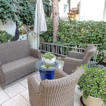 Ferienhaus Belle Maison En Centre Cannes - 6 Couchages *